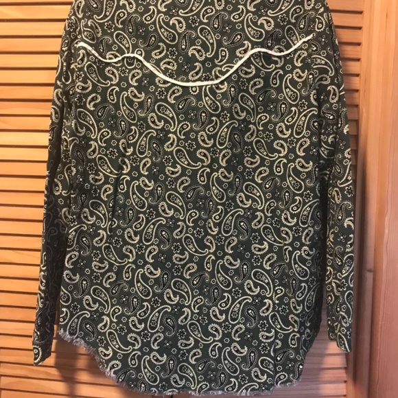 Umgee paisley western cotton corduroy shirt - Picture 3 of 3